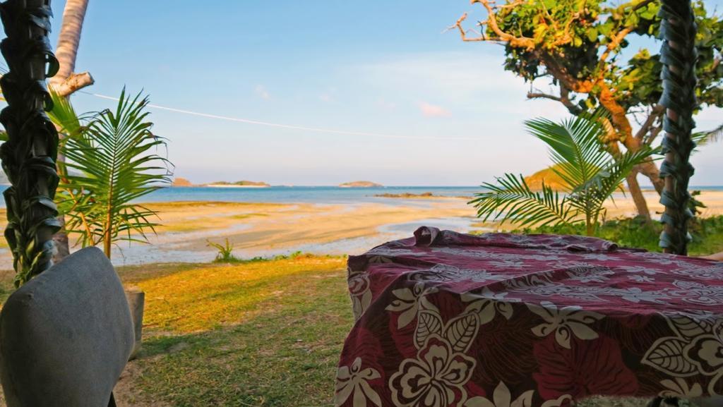 Yasawa Homestays Naisisili Eksteriør billede
